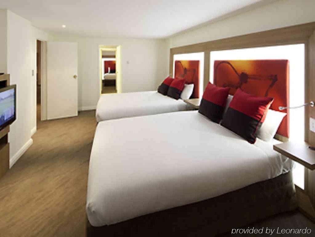 Novotel Sydney West Hq Rooty Hill Exterior foto